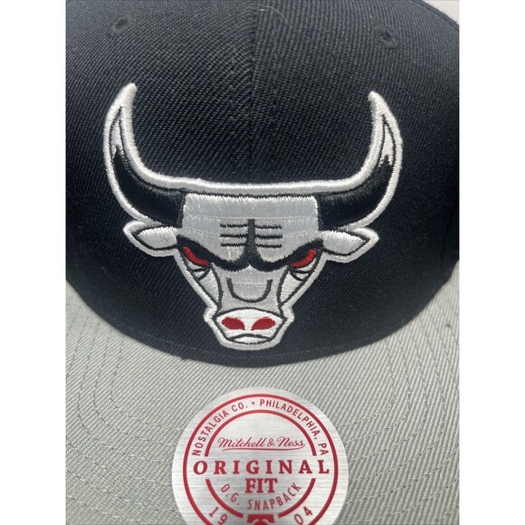 MITCHELL & NESS CHICAGO BULLS ORIGINAL FIT SNAPBACK ADJUSTABLE HAT CAP NBA - Picture 2 of 4